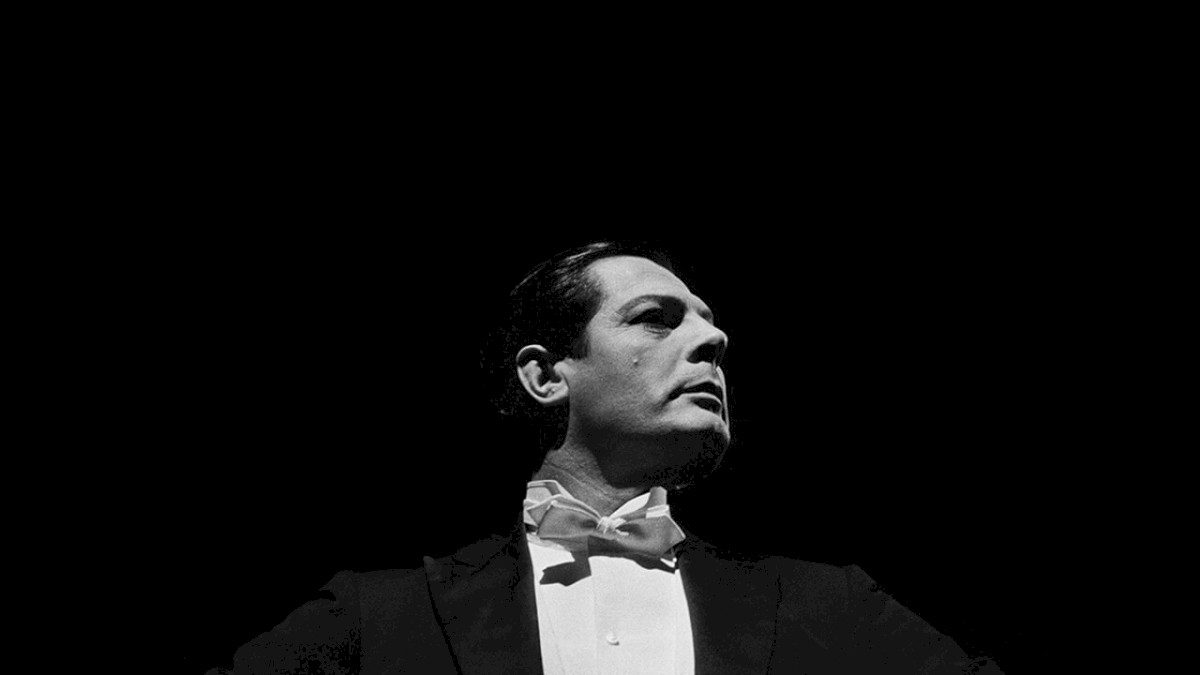 Marcello Mastroianni al Teatro Sistina per Ciao Rudy (1966)