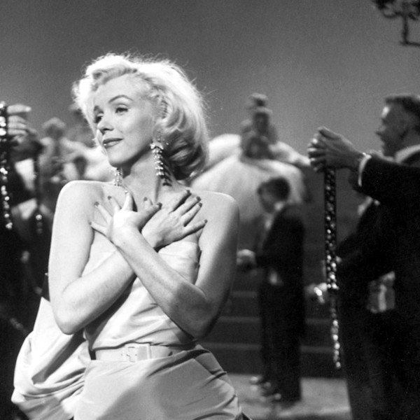 GentlemenPreferBlondes 1200x900 1ab82d441aca83e5e05706a972885091ecf211f3